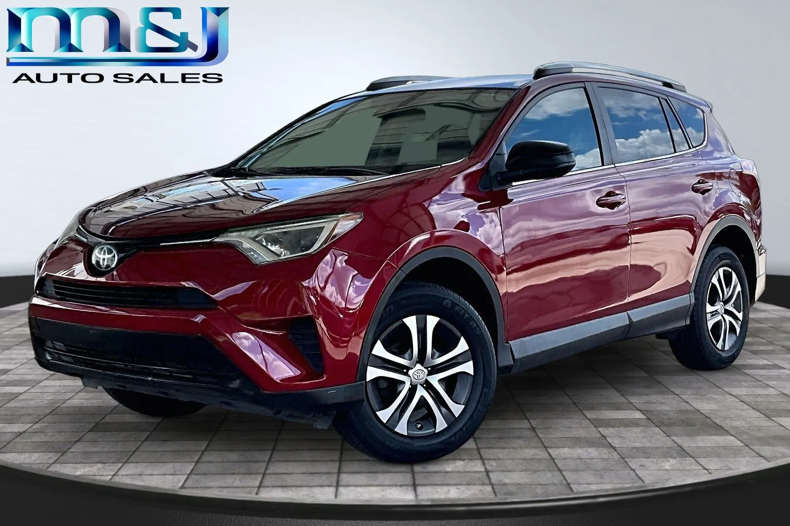 Red 2018 Toyota RAV4 LE for sale in Jacksonville, FL