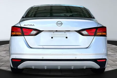 More photos of 2023 Nissan Altima 2.5 S at M&J Auto Sales and Service, FL