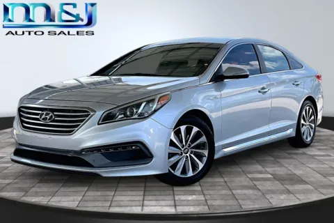 Silver 2016 Hyundai SONATA Sport Tech for sale in Jacksonville, FL