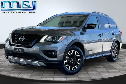 Gray 2019 Nissan Pathfinder for sale in Jacksonville, FL