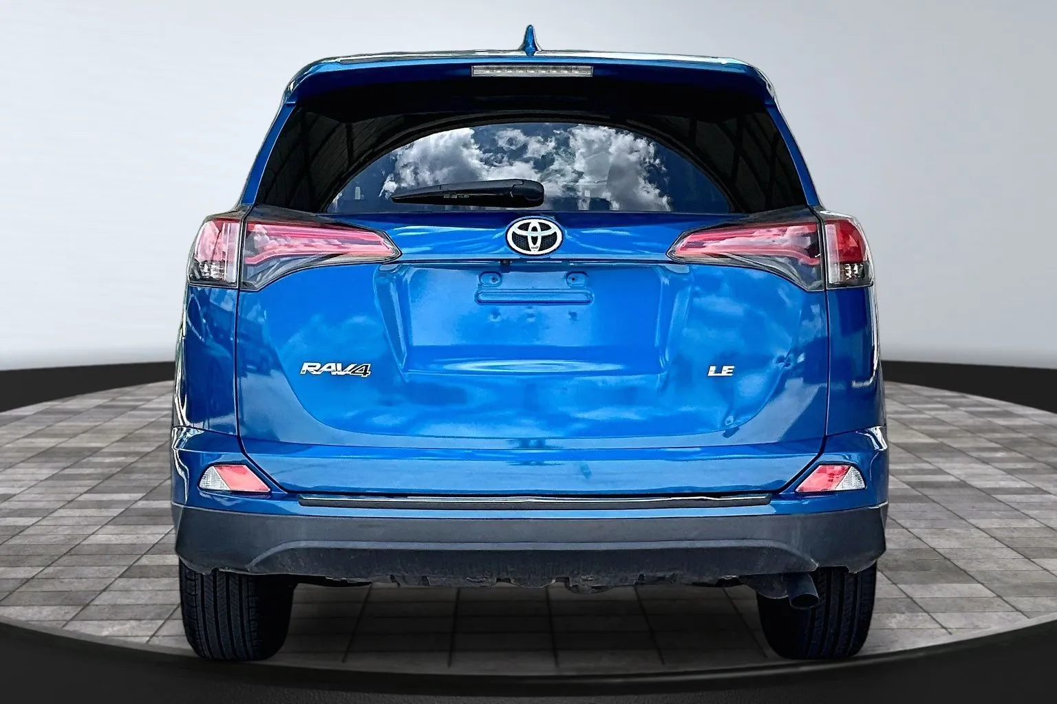 Toyota RAV4 photo 5