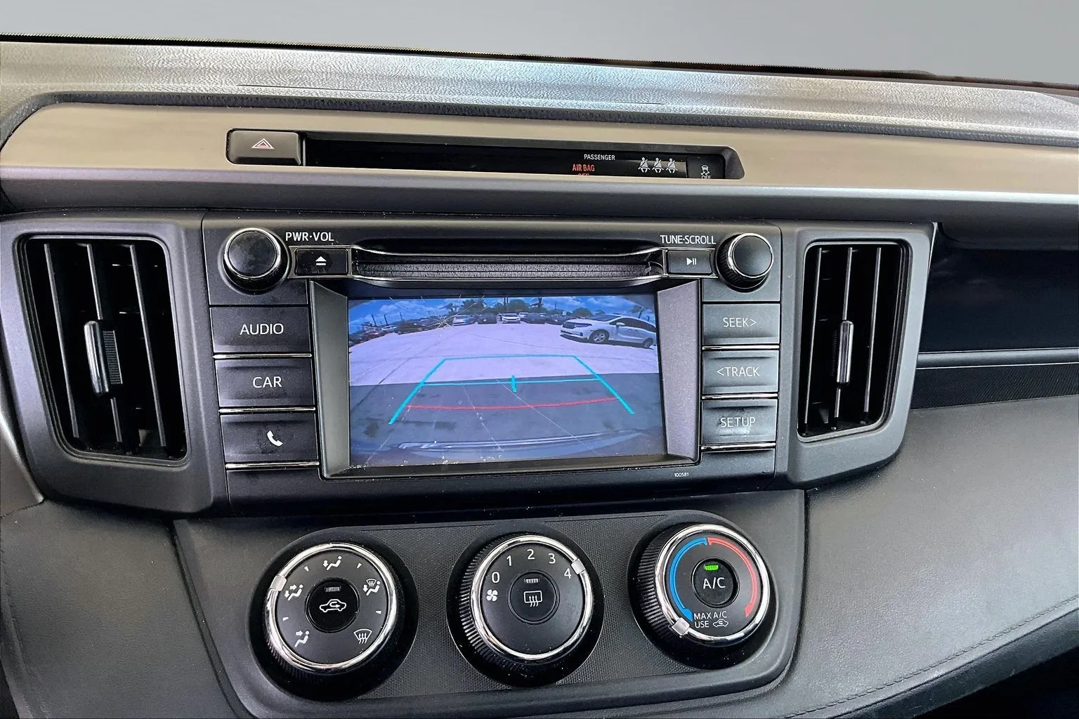 Toyota RAV4 photo 13