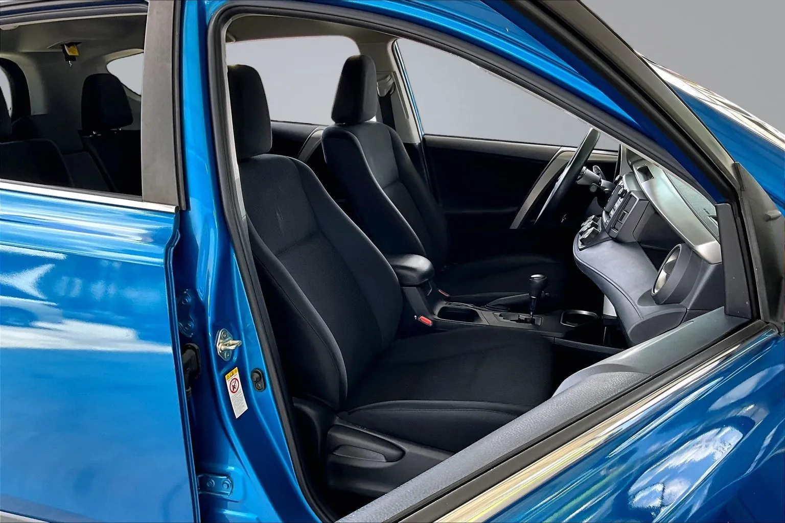 Toyota RAV4 photo 25