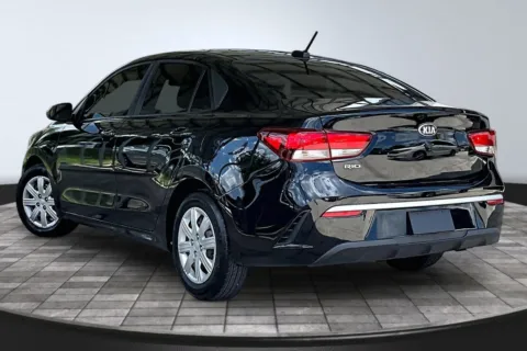 More photos of 2021 Kia Rio at M&J Auto Sales and Service, FL