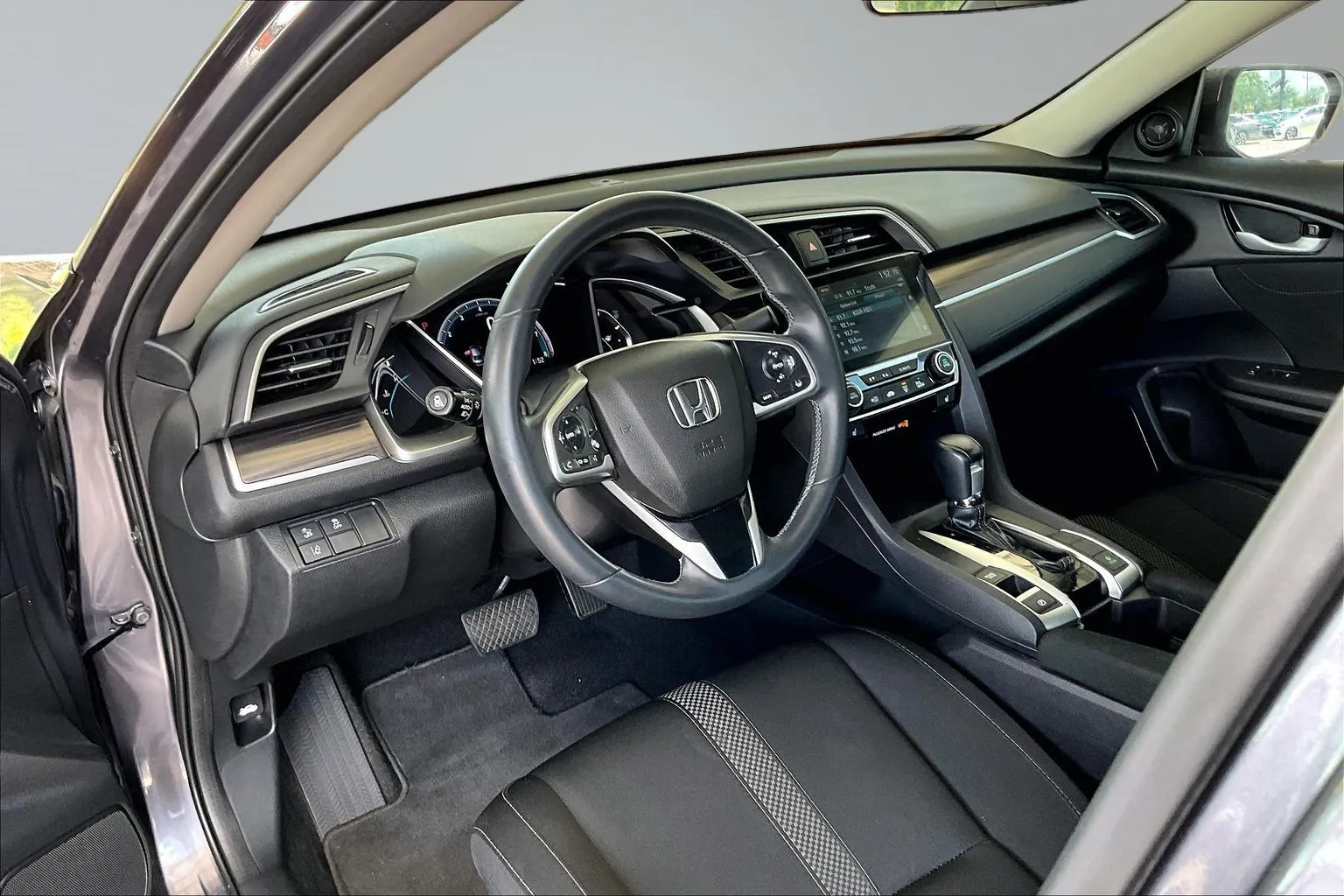 Honda Civic photo 14