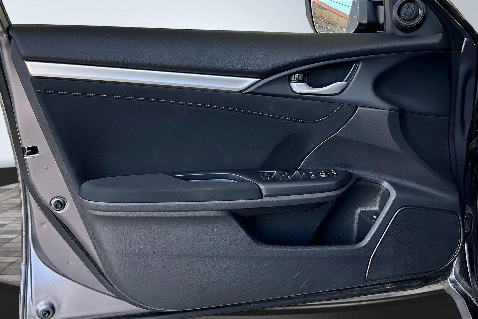 Honda Civic photo 17