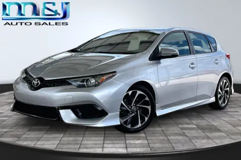 Silver 2017 Toyota Corolla iM for sale in Jacksonville, FL