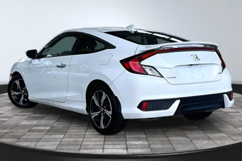 More photos of 2017 Honda Civic Touring at M&J Auto Sales and Service, FL