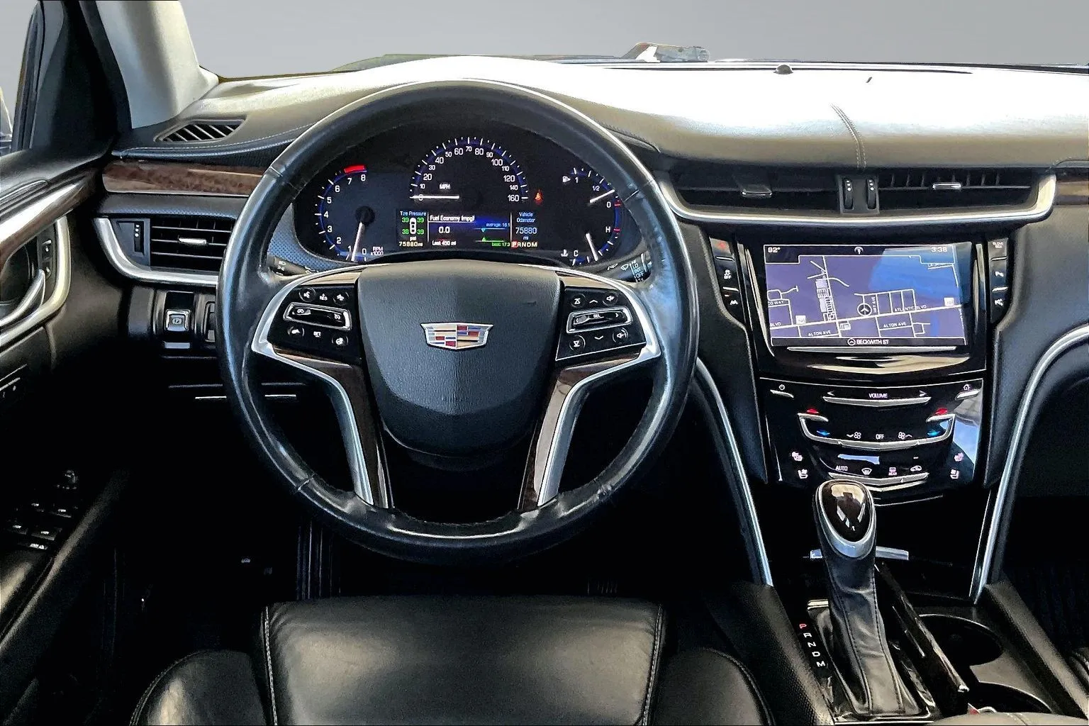 Cadillac XTS photo 8