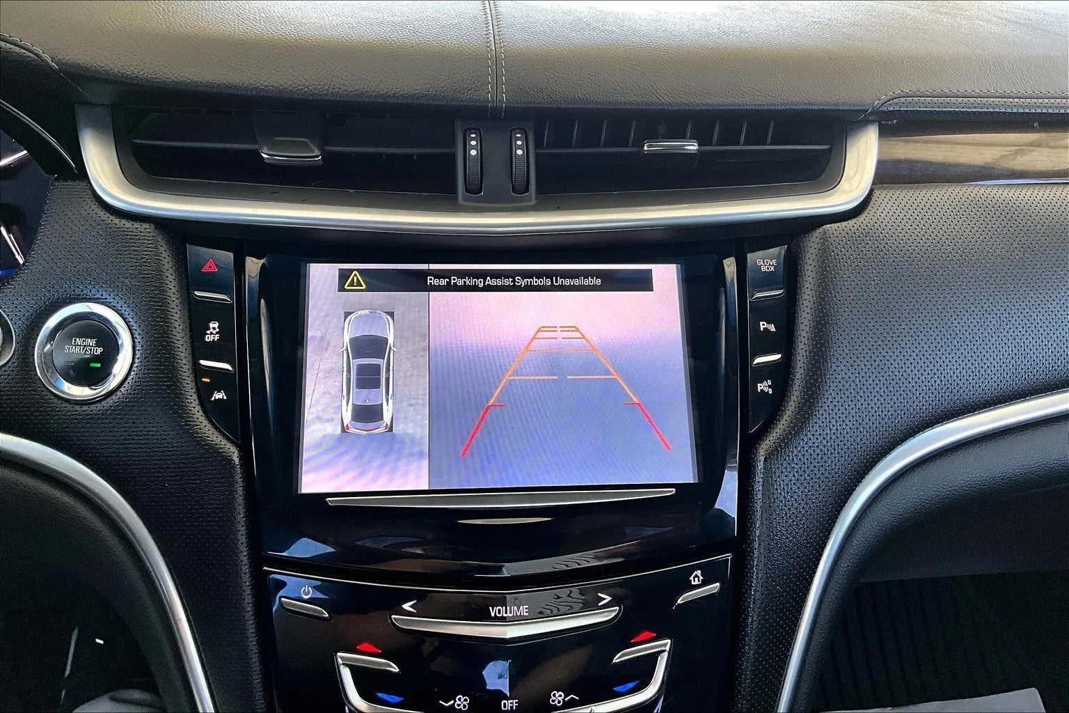 Cadillac XTS photo 13