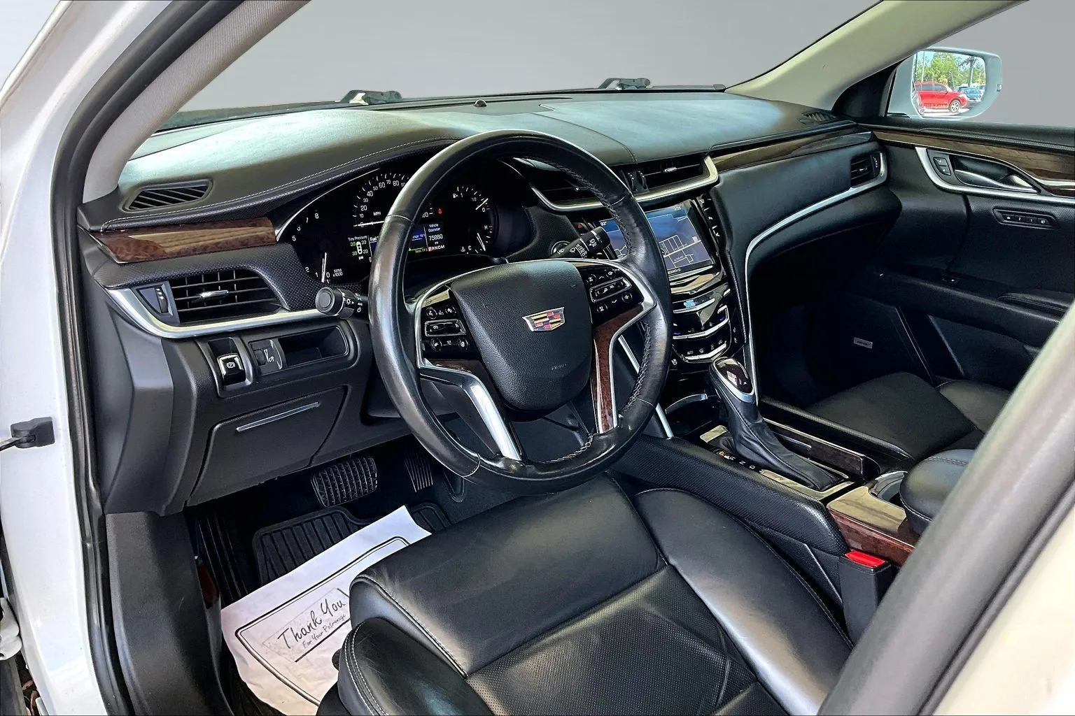 Cadillac XTS photo 14