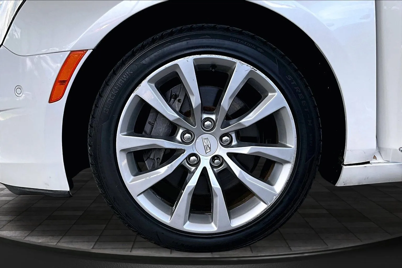 Cadillac XTS photo 31