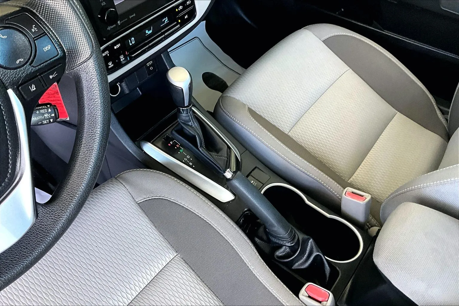 Toyota Corolla photo 15