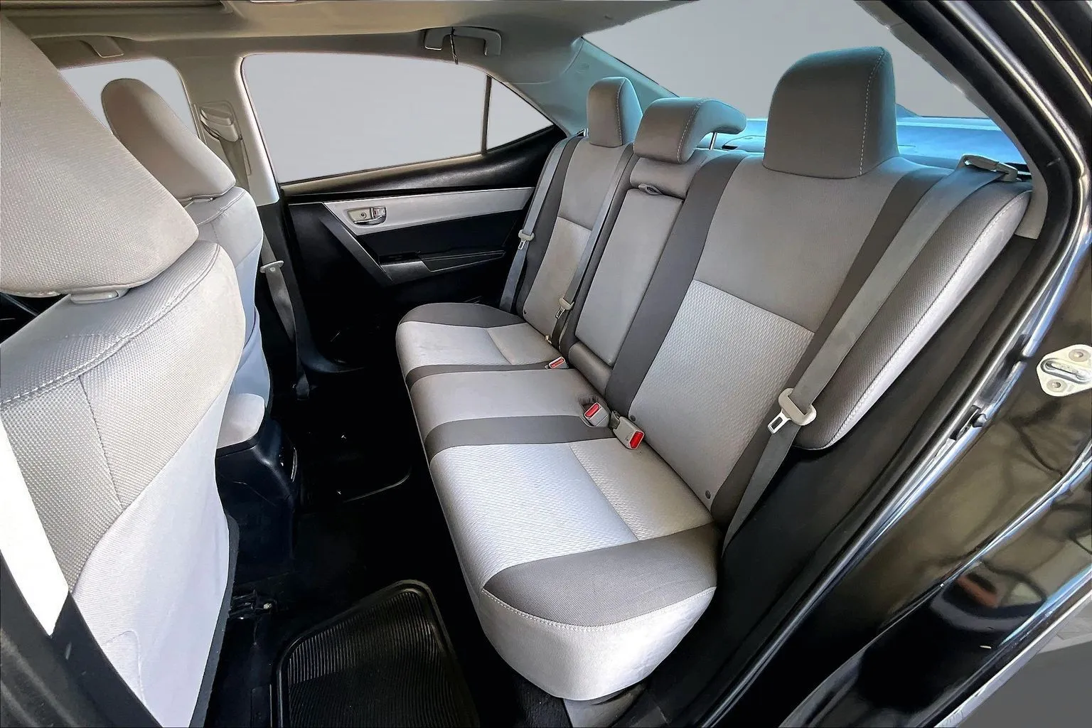 Toyota Corolla photo 19