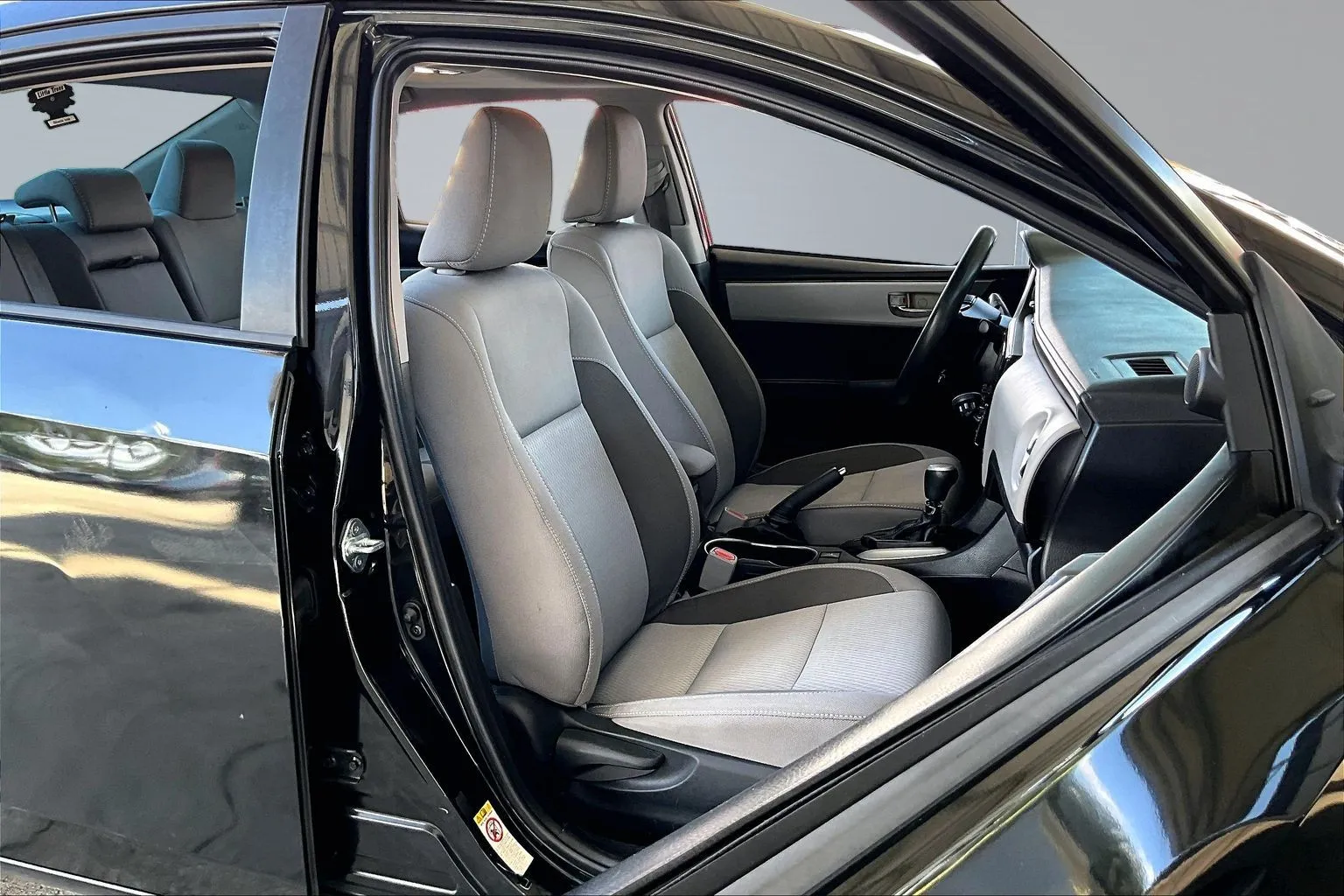 Toyota Corolla photo 26