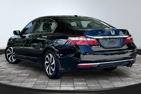More photos of 2016 Honda Accord EX-L at M&J Auto Sales and Service, FL