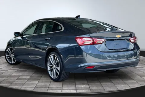 More photos of 2021 Chevrolet Malibu LT at M&J Auto Sales and Service, FL