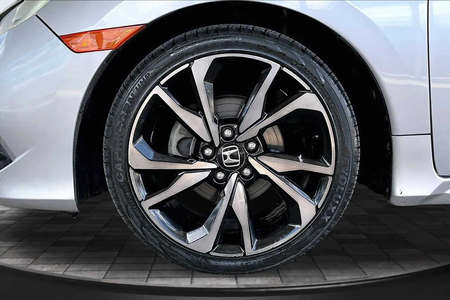 Honda Civic photo 30