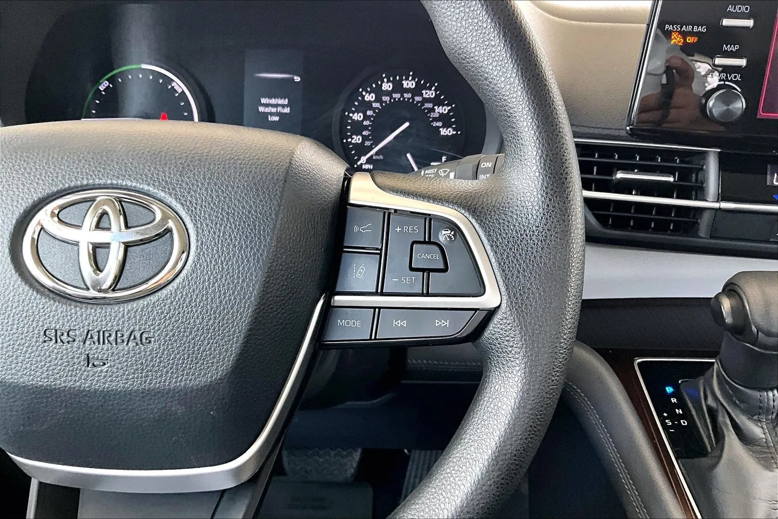 Toyota Sienna photo 11