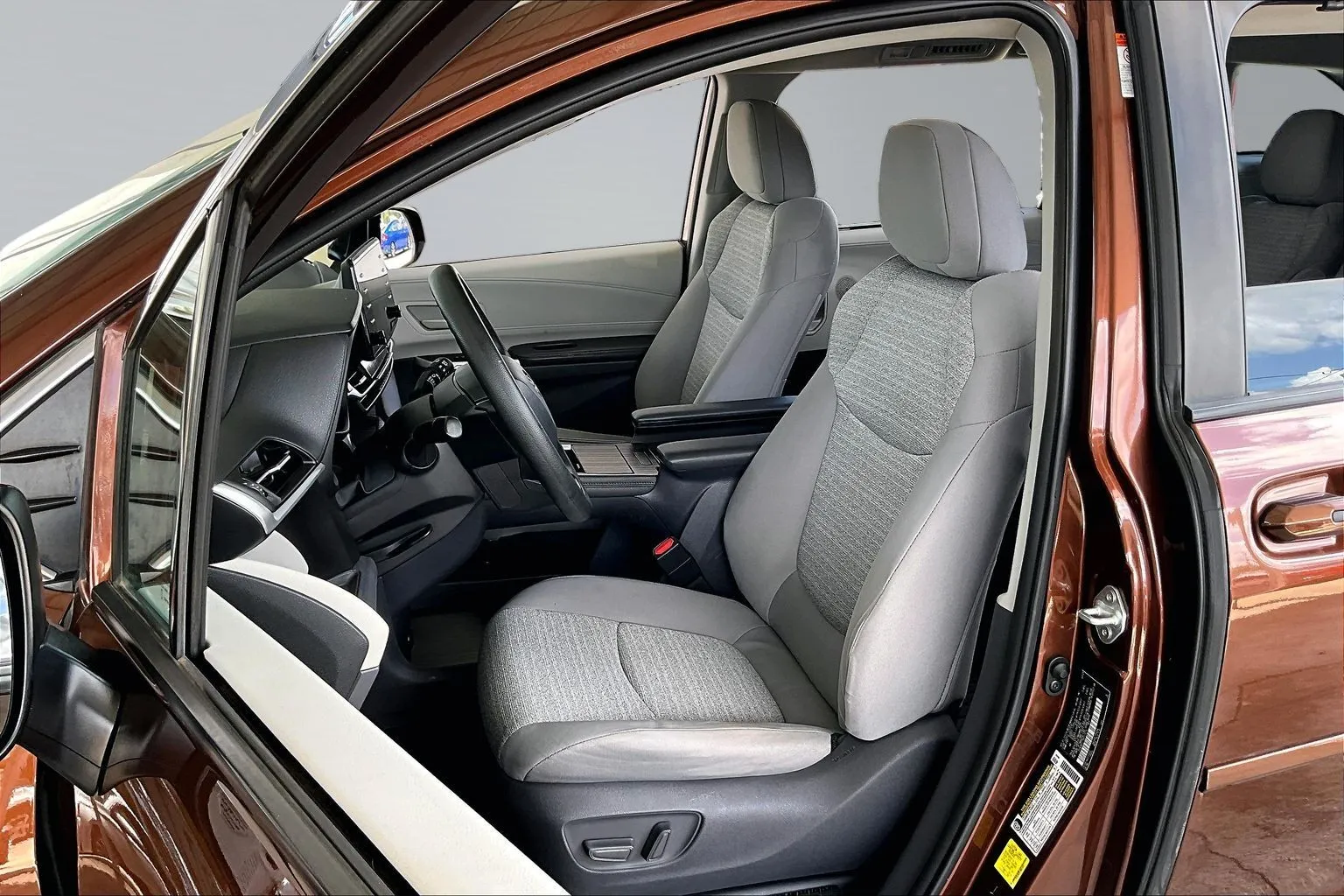 Toyota Sienna photo 18