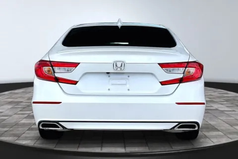 More photos of 2019 Honda Accord Sport at M&J Auto Sales and Service, FL