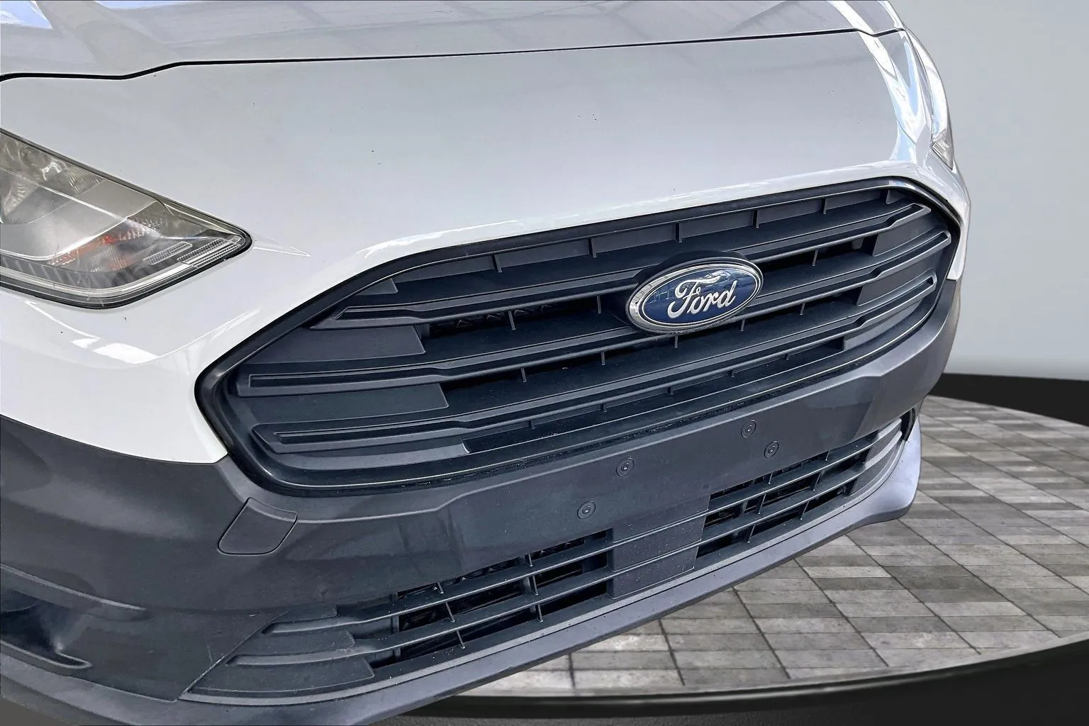 Ford Transit Connect photo 29