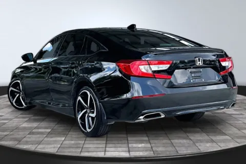 More photos of 2018 Honda Accord Sport at M&J Auto Sales and Service, FL