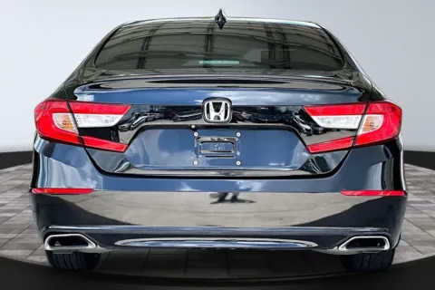 More photos of 2018 Honda Accord Sport at M&J Auto Sales and Service, FL