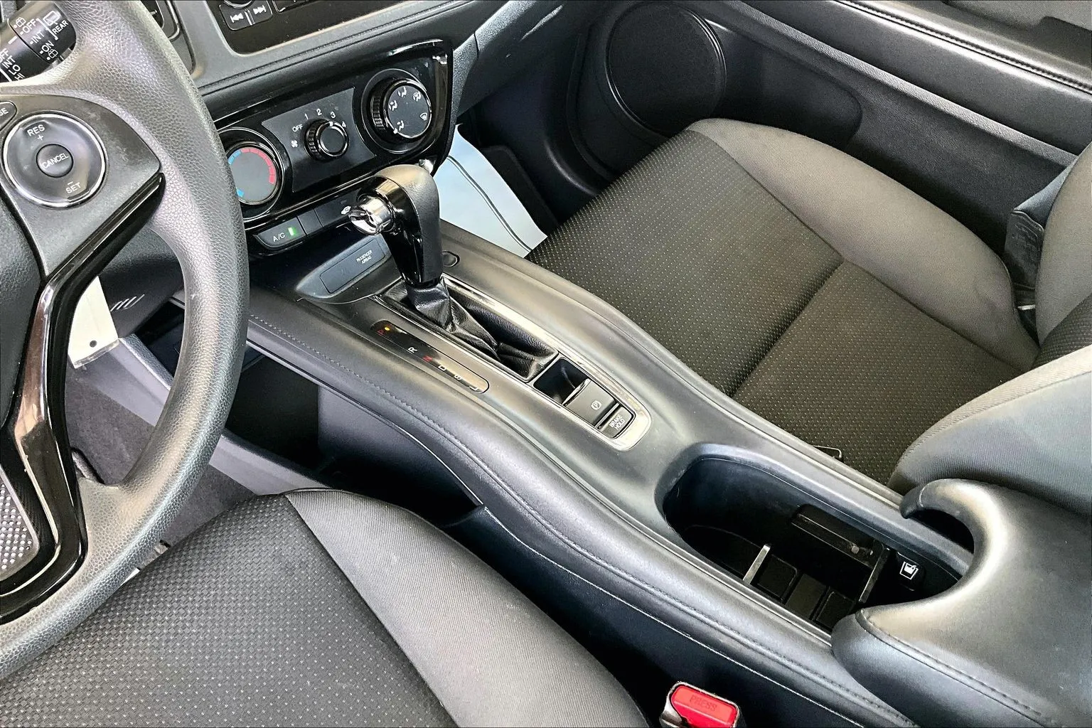 Honda HR-V photo 15