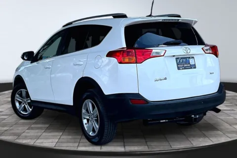 More photos of 2015 Toyota RAV4 XLE at M&J Auto Sales and Service, FL