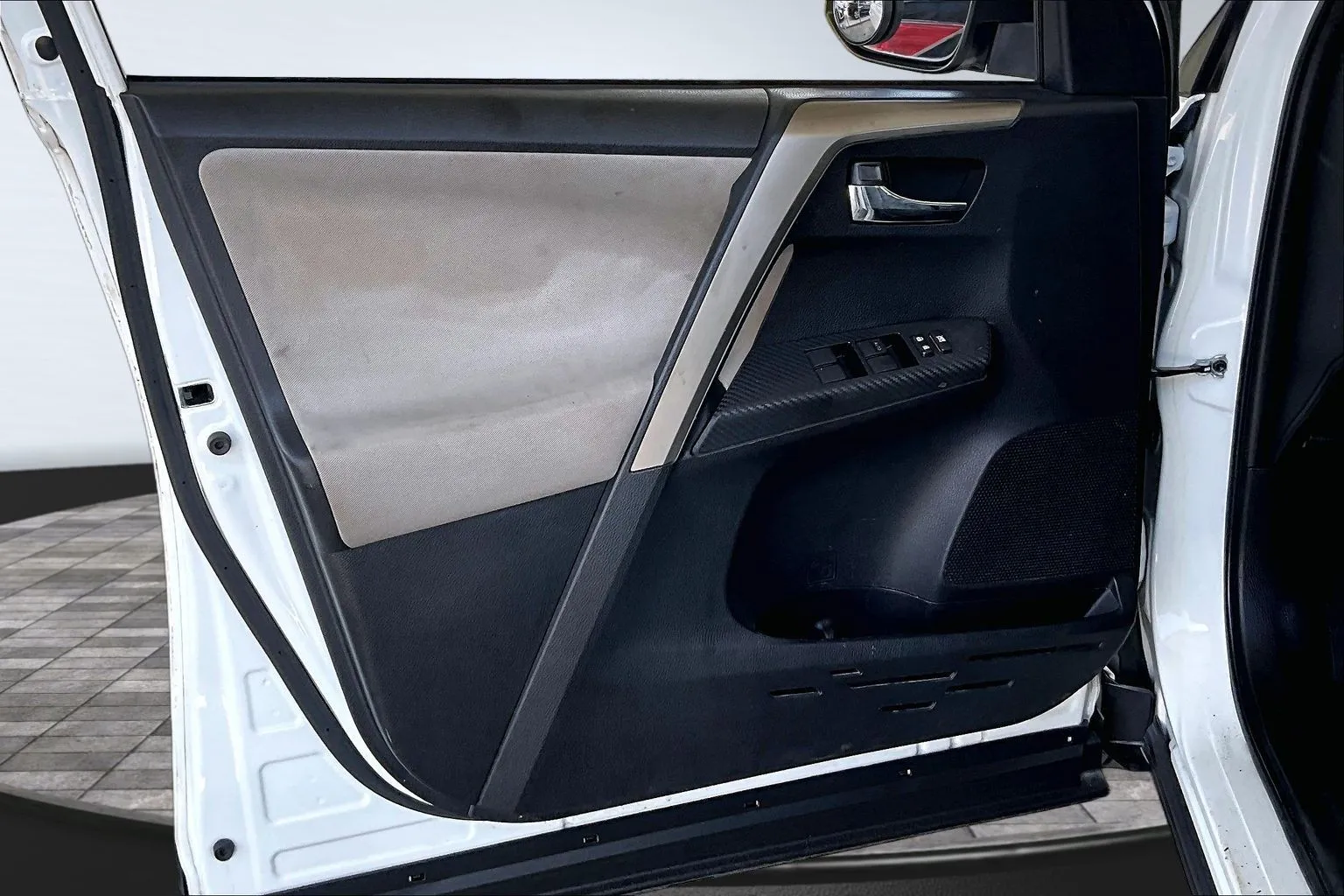 Toyota RAV4 photo 17