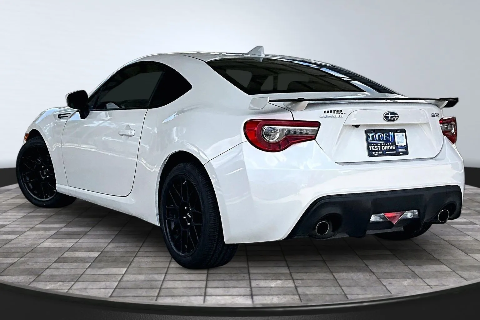 Subaru BRZ photo 4