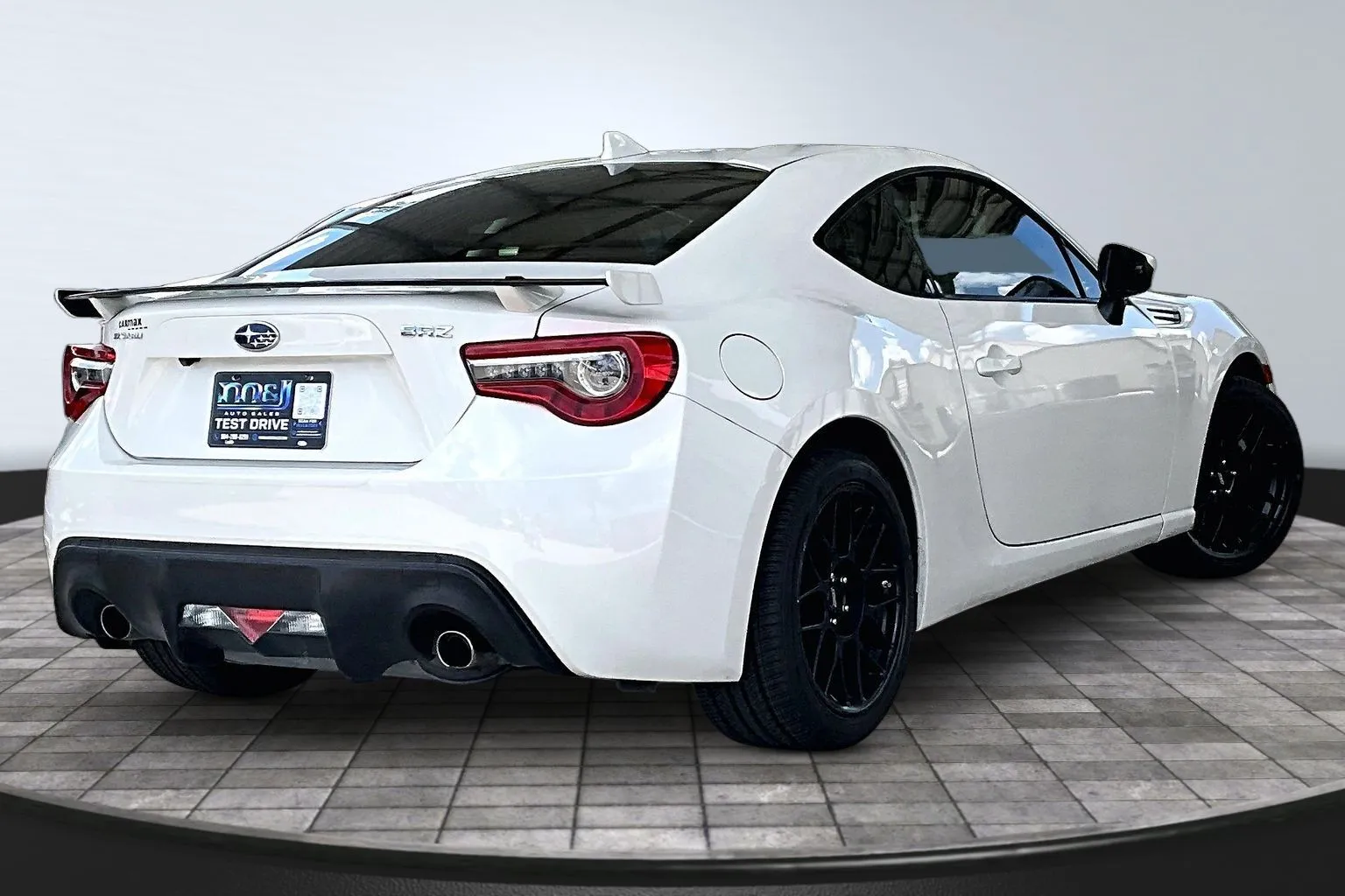 Subaru BRZ photo 6