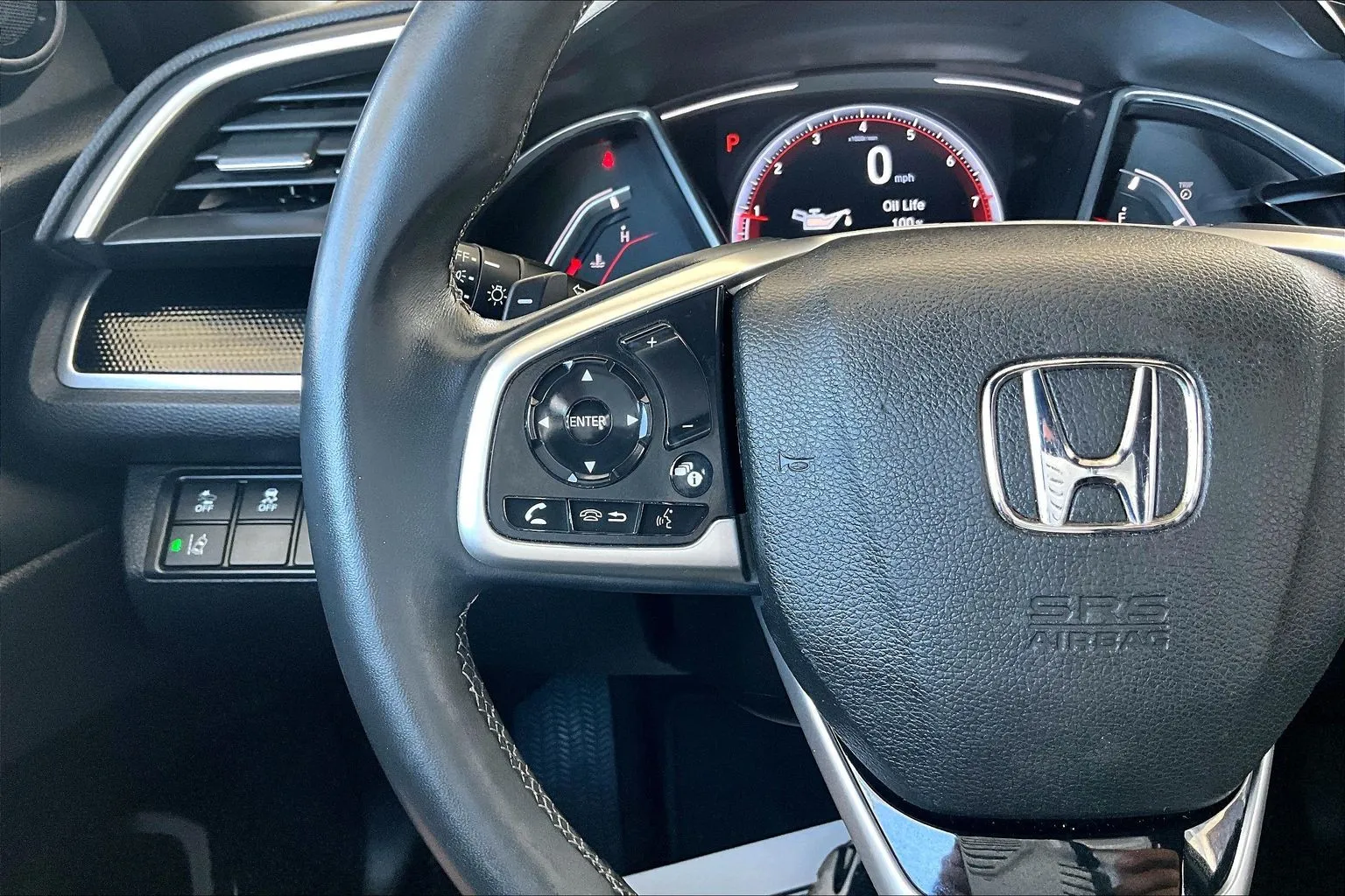 Honda Civic photo 10