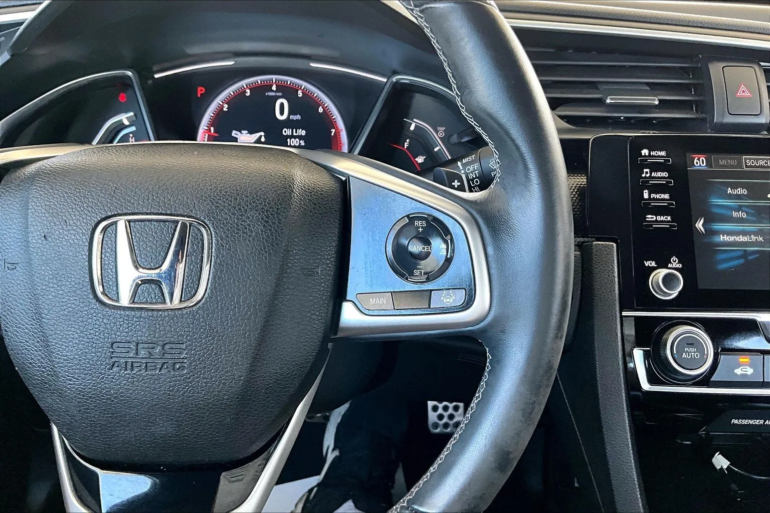 Honda Civic photo 11