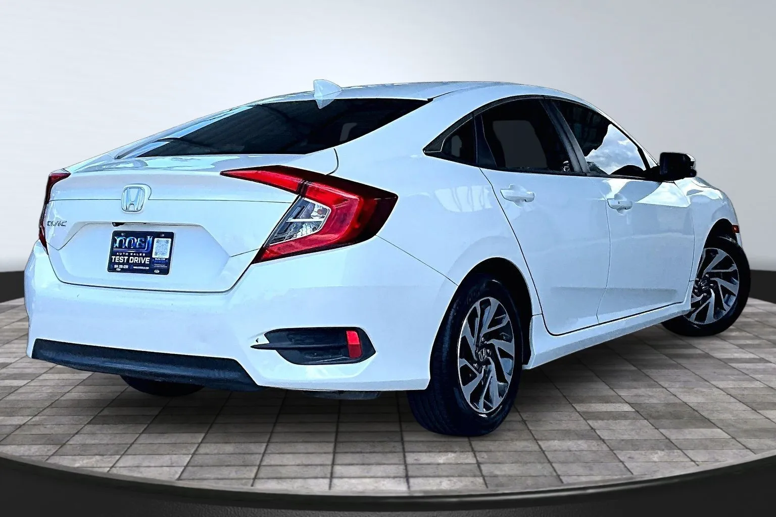 Honda Civic photo 6