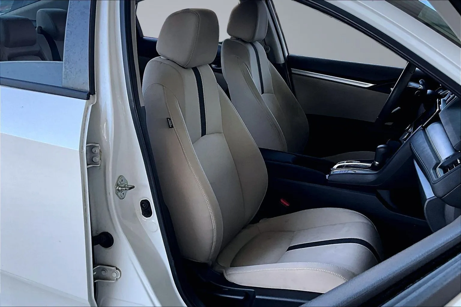 Honda Civic photo 26