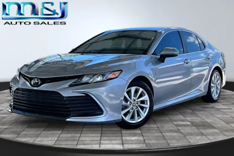 Silver 2021 Toyota Camry LE for sale in Jacksonville, FL