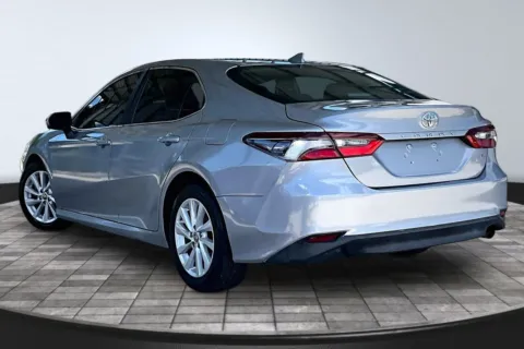 More photos of 2021 Toyota Camry LE at M&J Auto Sales and Service, FL