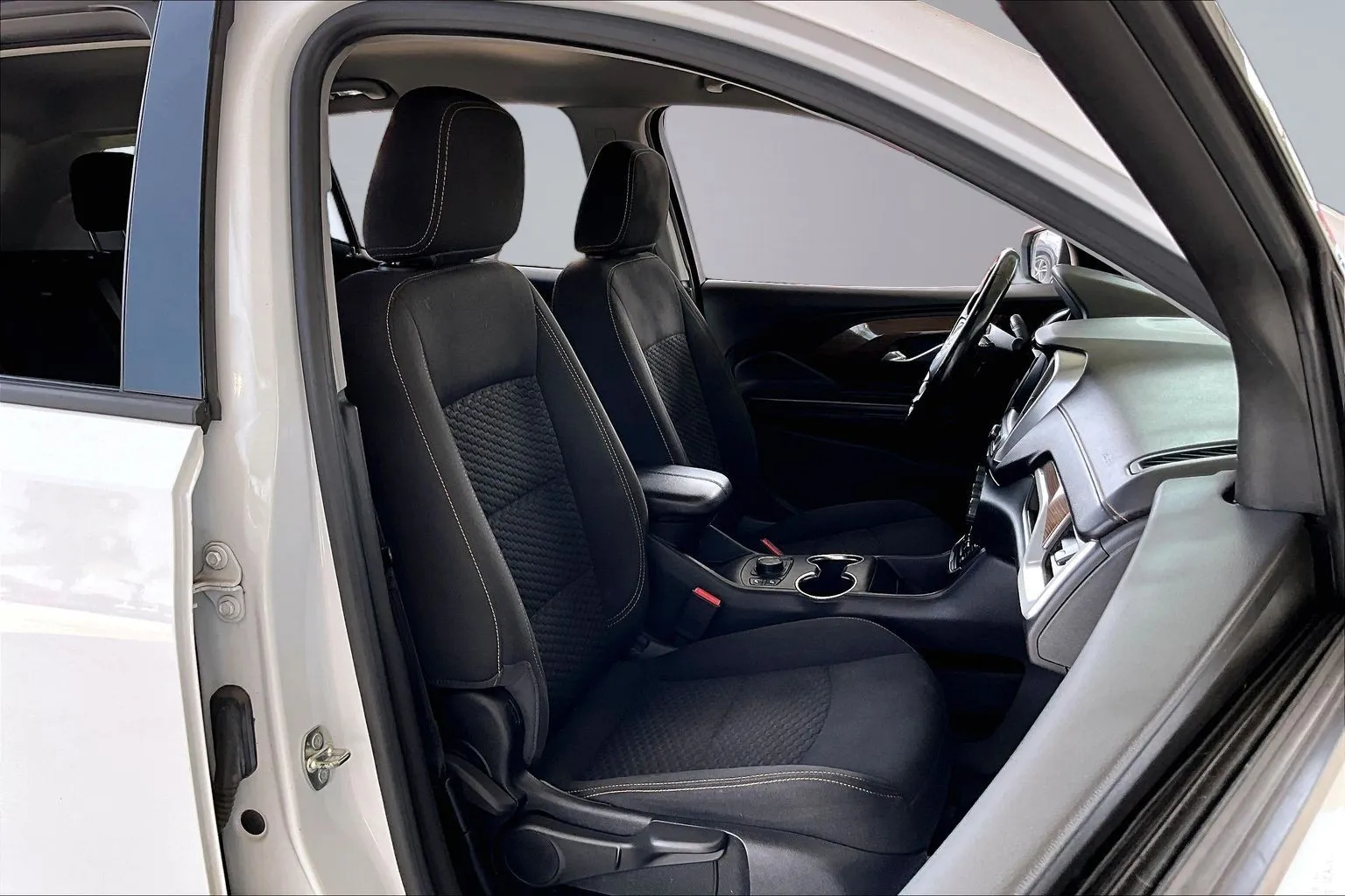 GMC Terrain photo 25