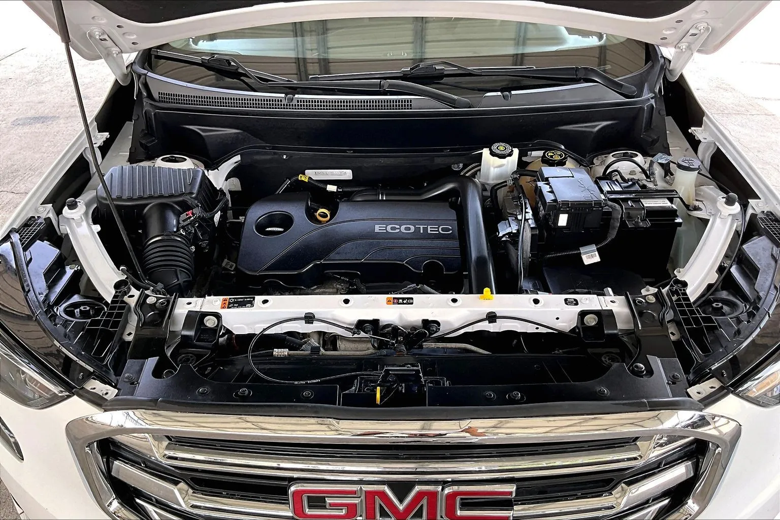 GMC Terrain photo 26