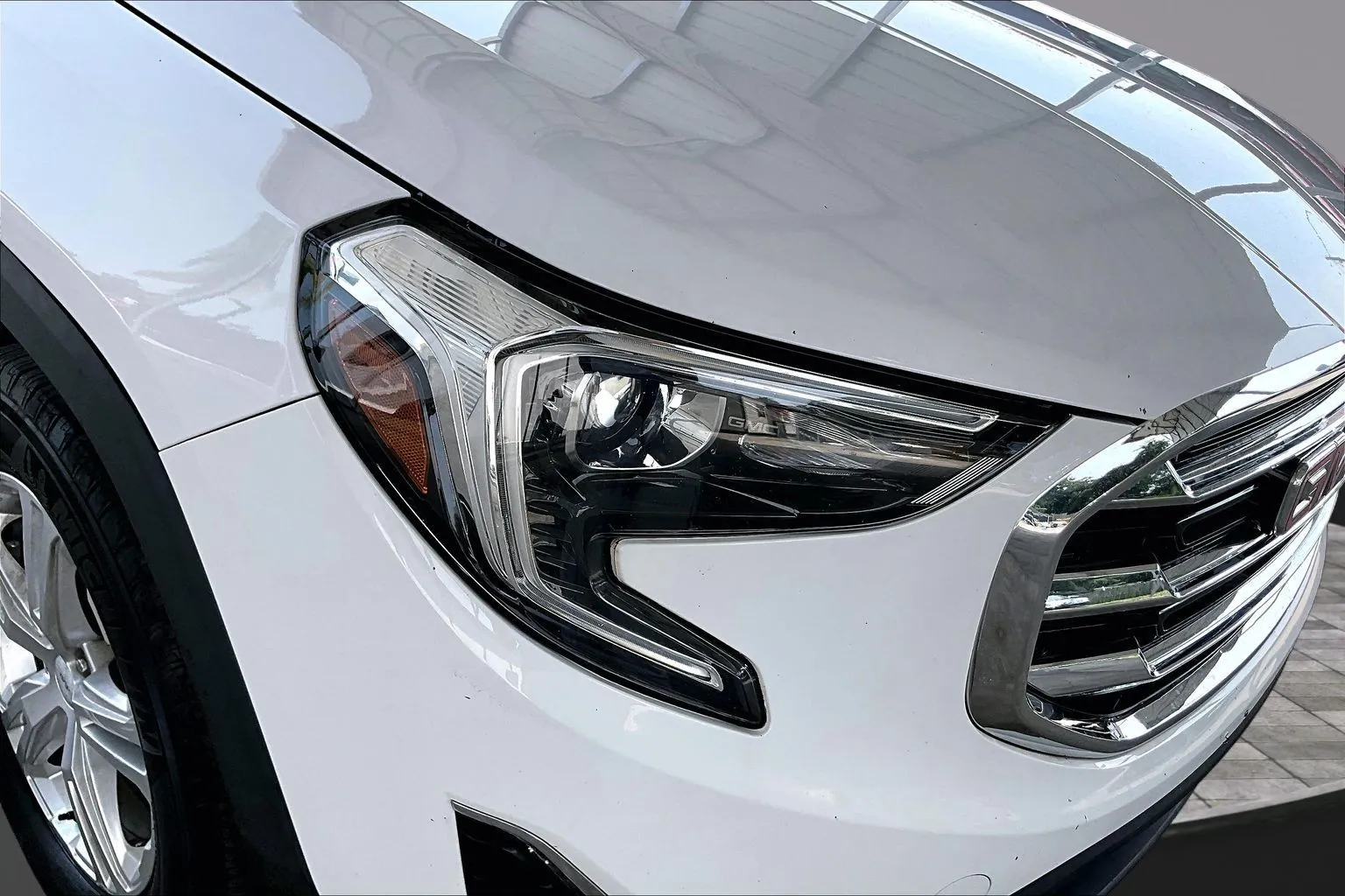 GMC Terrain photo 28
