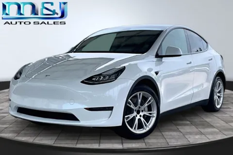 White 2023 Tesla Model Y for sale in Jacksonville, FL