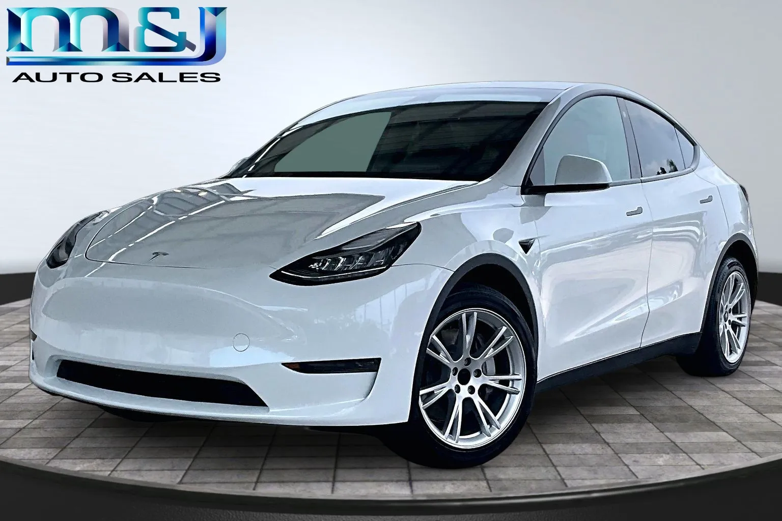 White 2023 Tesla Model Y for sale in Jacksonville, FL