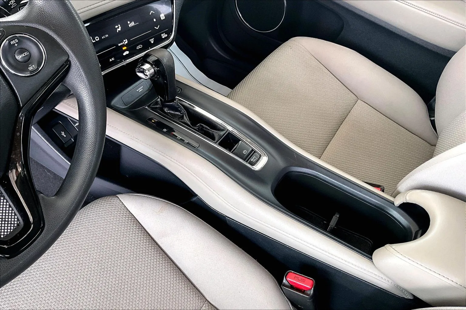 Honda HR-V photo 15