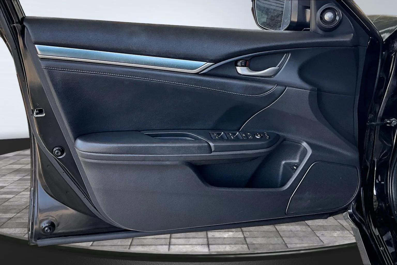 Honda Civic photo 17