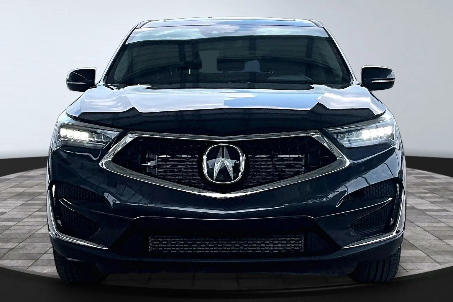 Acura RDX photo 2