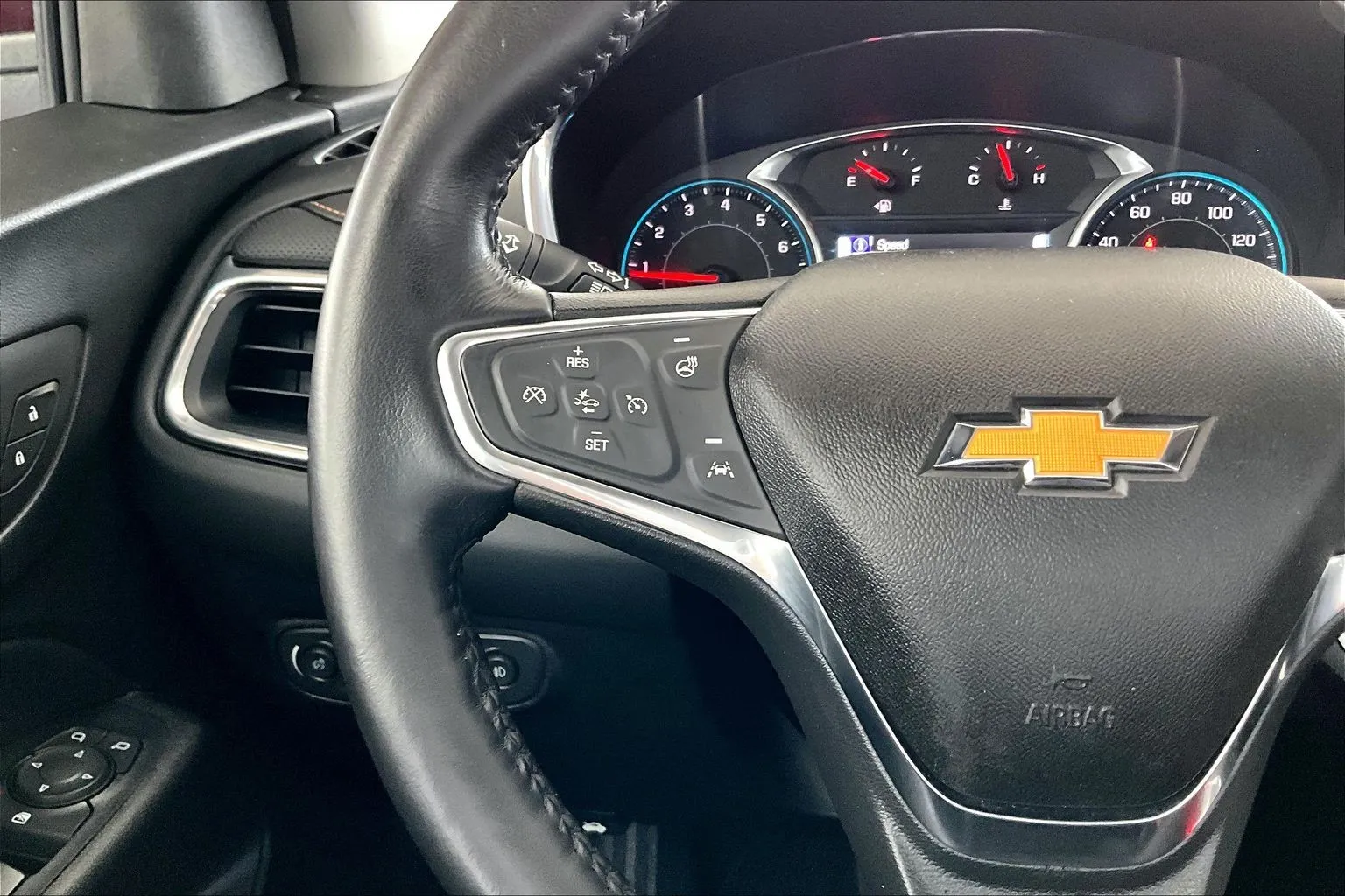 Chevrolet Equinox photo 10