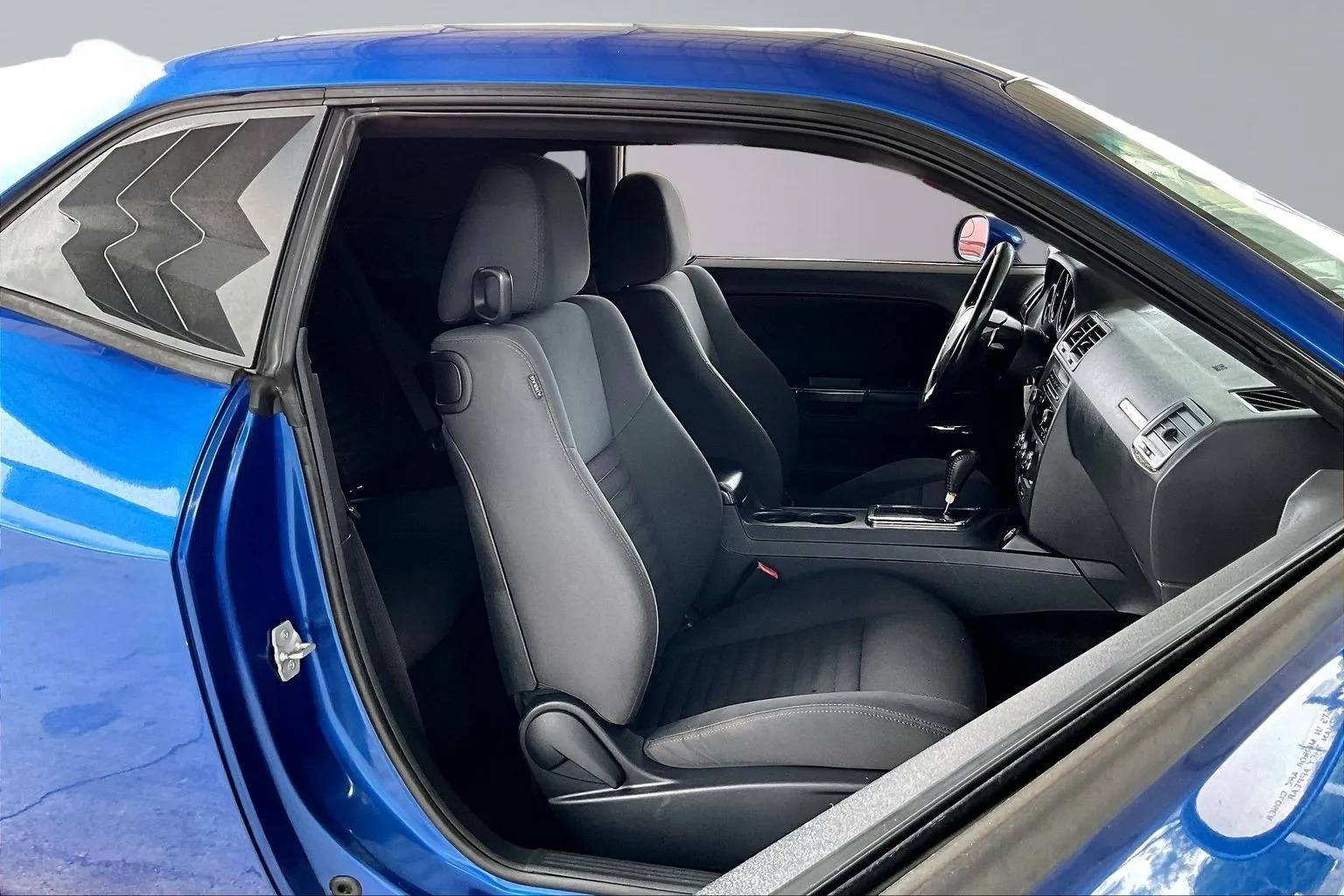 Dodge Challenger photo 25