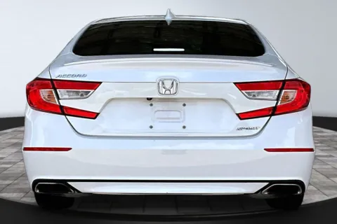 More photos of 2019 Honda Accord Sport at M&J Auto Sales and Service, FL